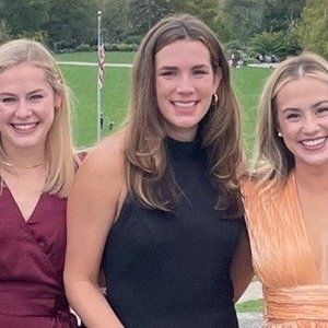 Meet your Posher, Carly